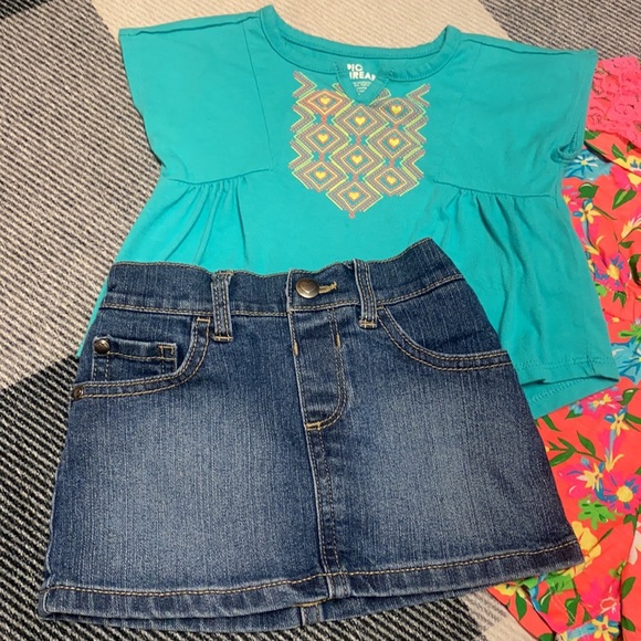 3pc Outfit Pack w/ Romper - 2T - Picture 3 of 11